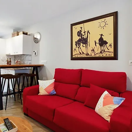 Barcelo 21: Centrally Located Attic With Terrace And Retreat Apartment