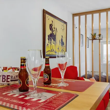 Barcelo 21, Parking On Request, Atico With Terrace & With Patio, Center, Breakfast Included, Quite Neighborhood, Bc
