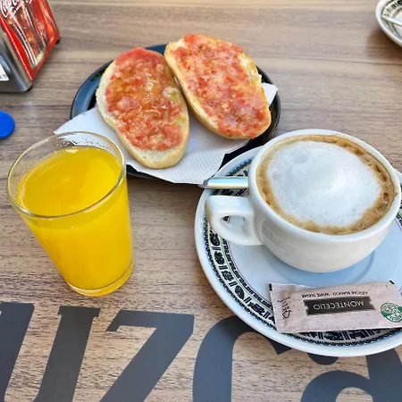 Barcelo 21, Parking On Request, Atico With Terrace & With Patio, Center, Breakfast Included, Quite Neighborhood, Bc Апартаменты *