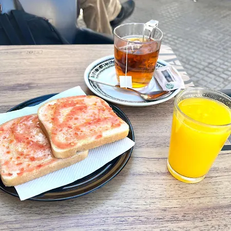 Appartement Barcelo 21, Parking On Request, Atico With Terrace & With Patio, Center, Breakfast Included, Quite Neighborhood, Bc Málaga